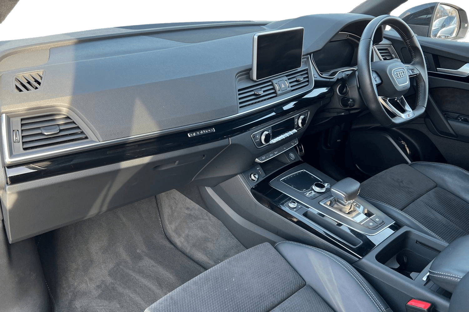 Audi Q5 thumbnail image number 11