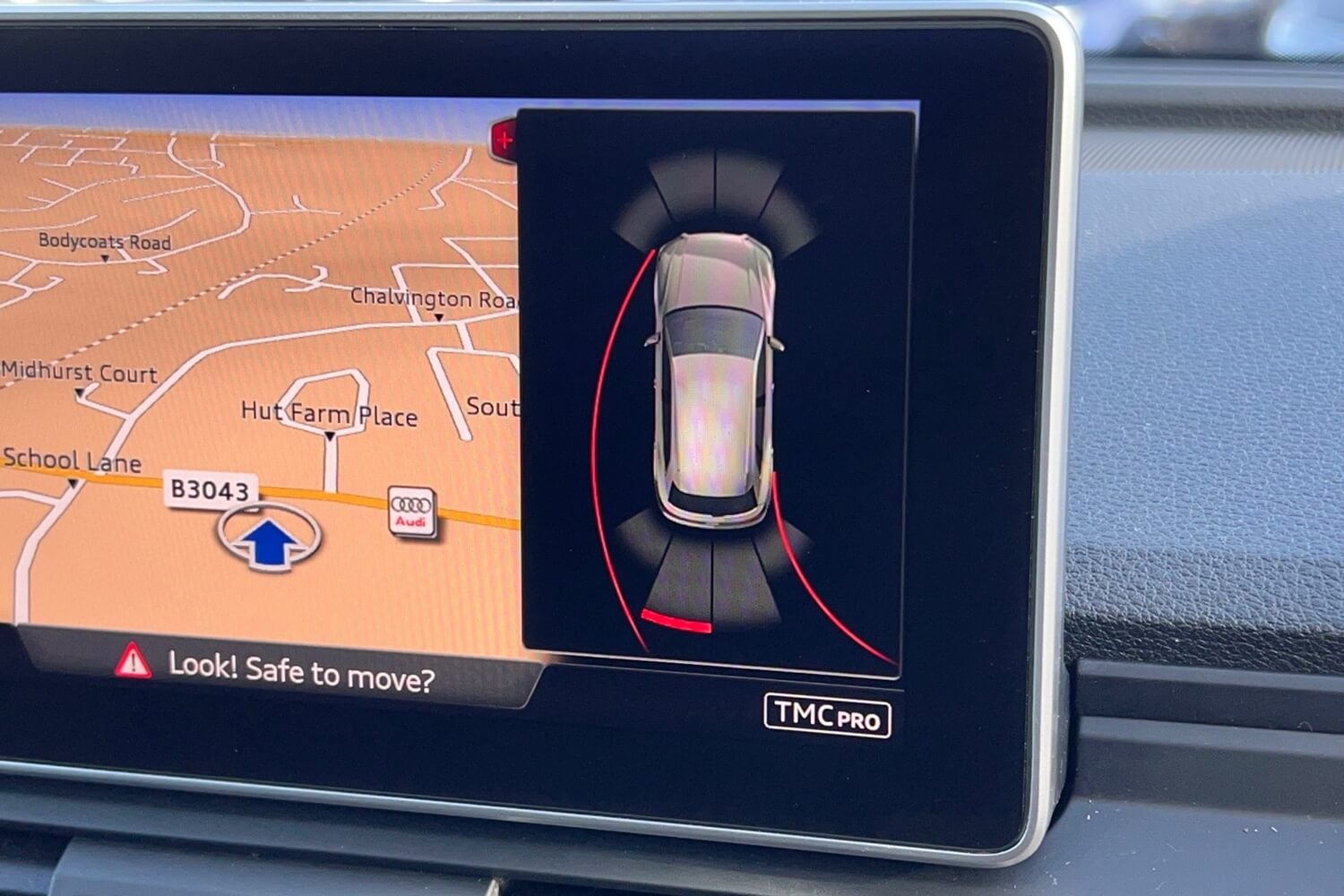 Audi Q5 thumbnail image number 15