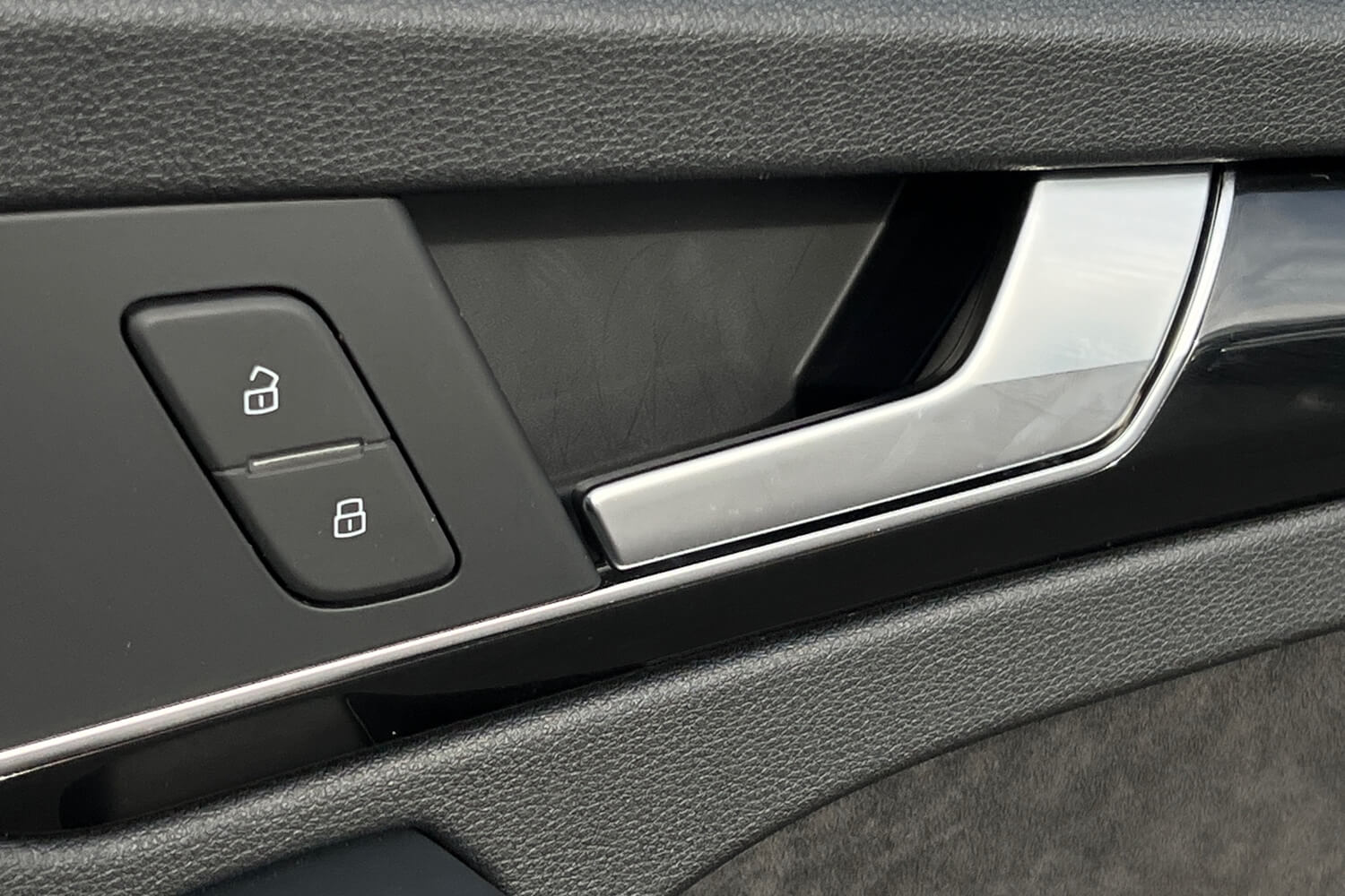 Audi Q5 thumbnail image number 33