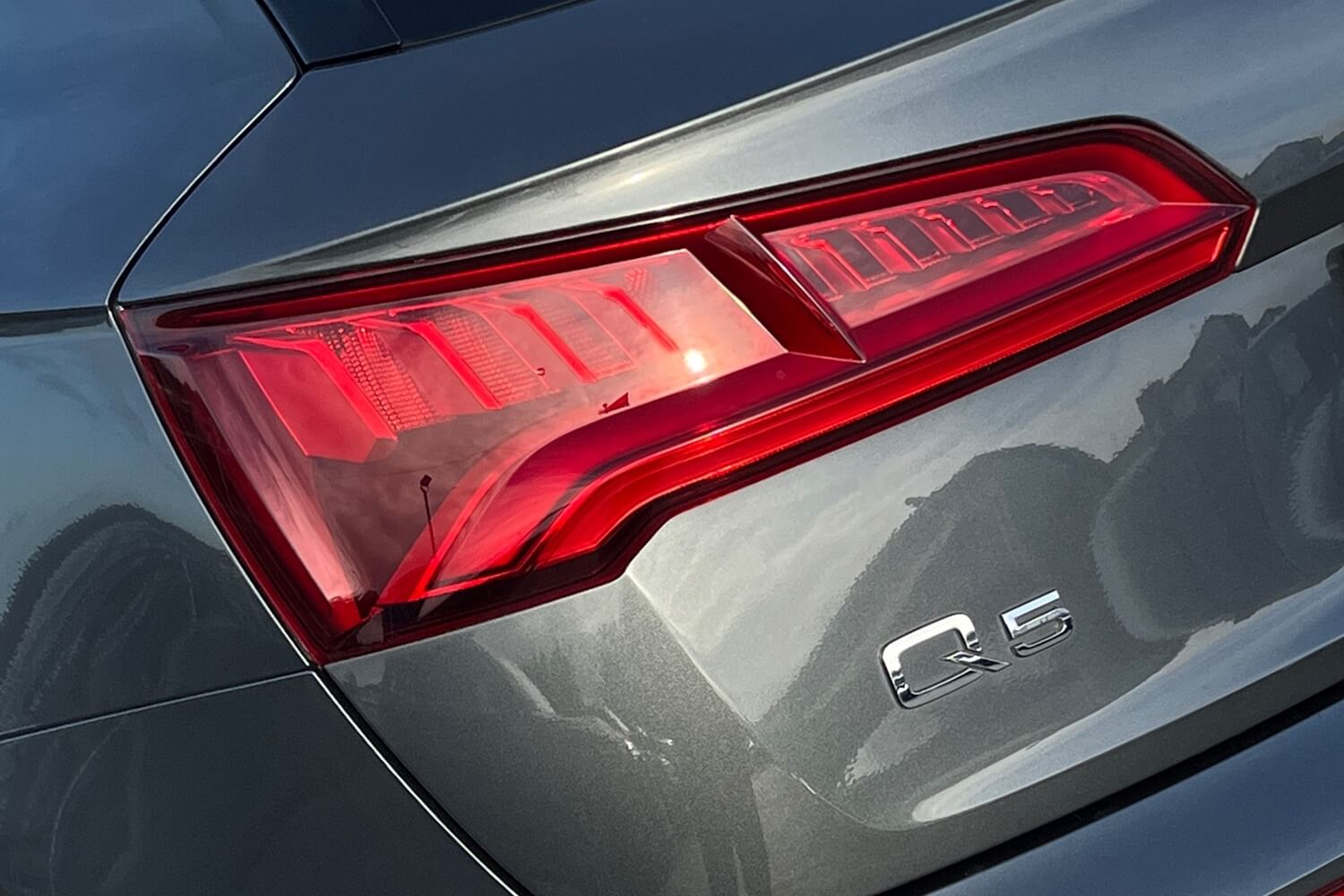 Audi Q5 thumbnail image number 9