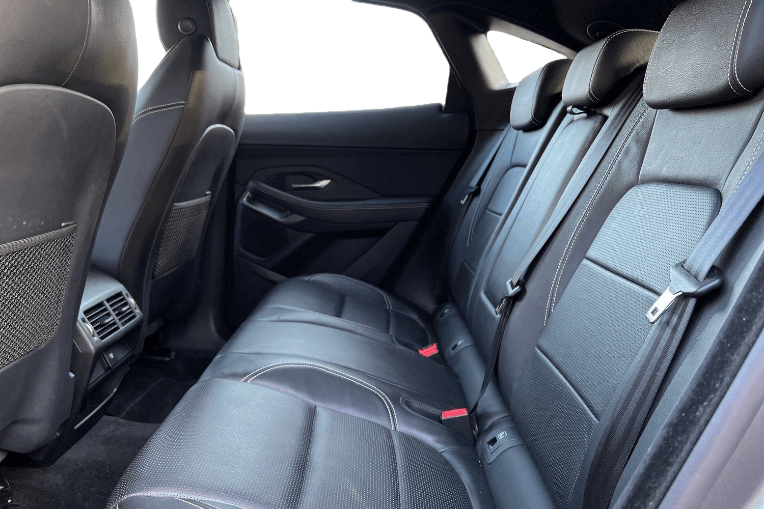 Jaguar E-PACE thumbnail image number 13