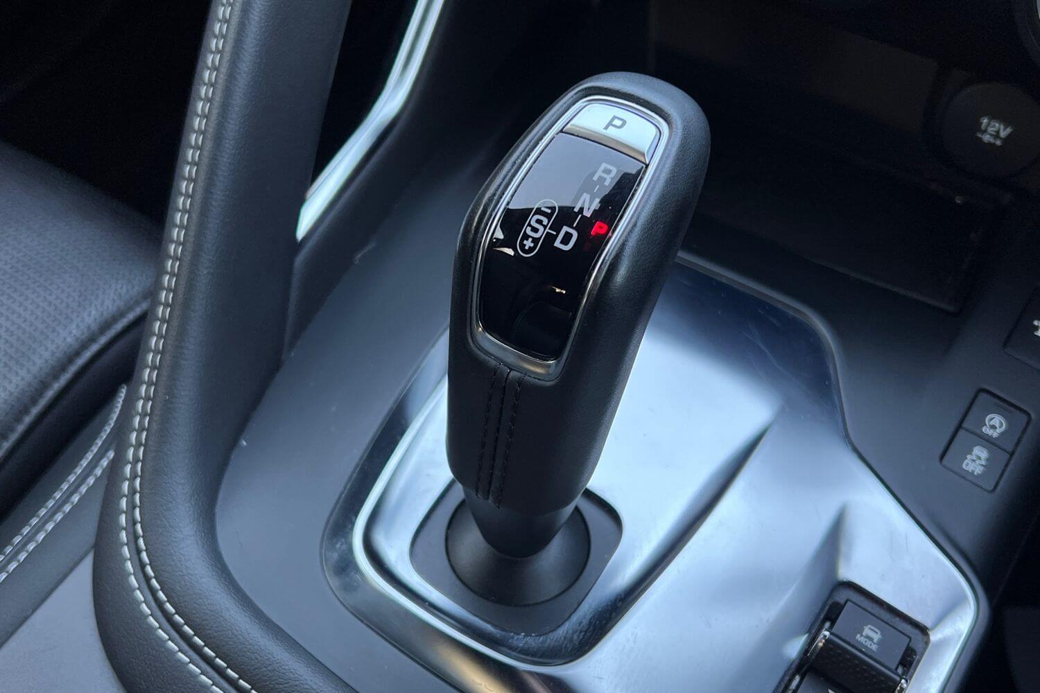 Jaguar E-PACE thumbnail image number 21