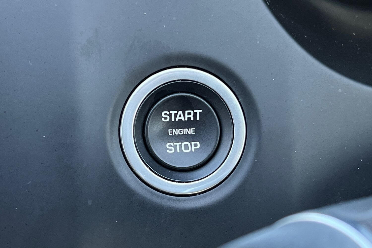 Jaguar E-PACE thumbnail image number 25