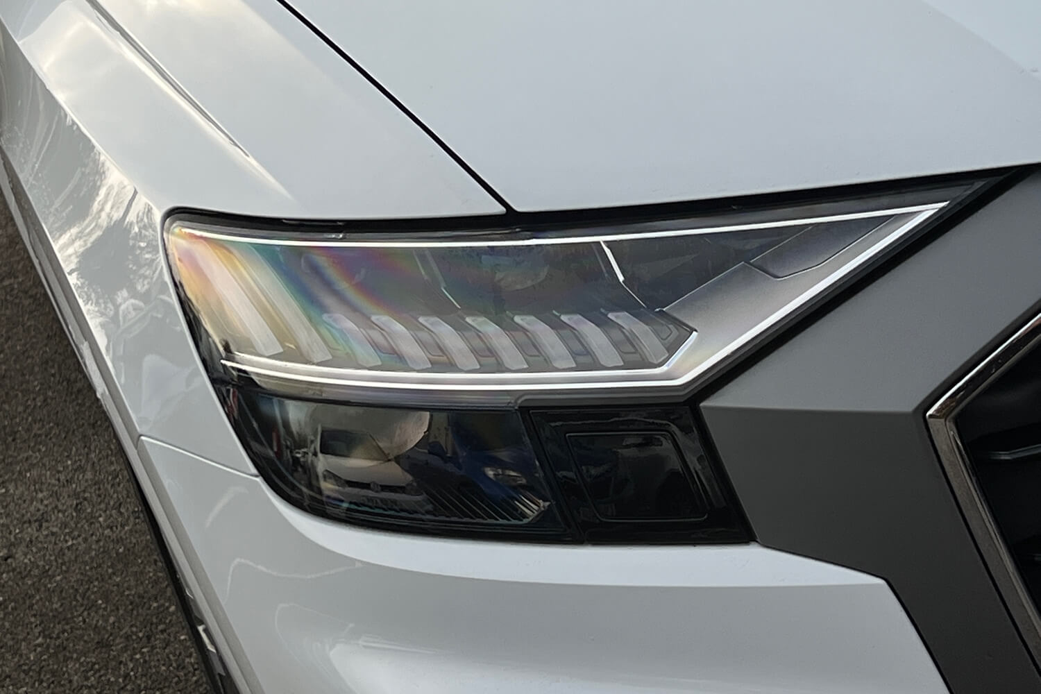 Audi Q8 thumbnail image number 2