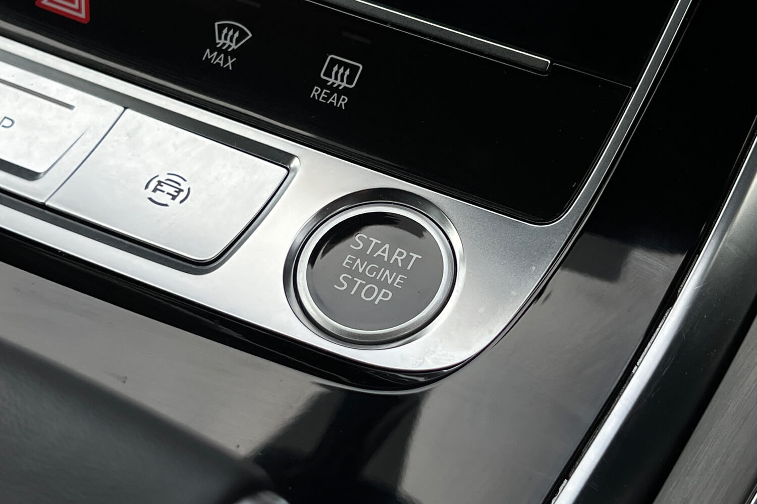 Audi Q8 thumbnail image number 21