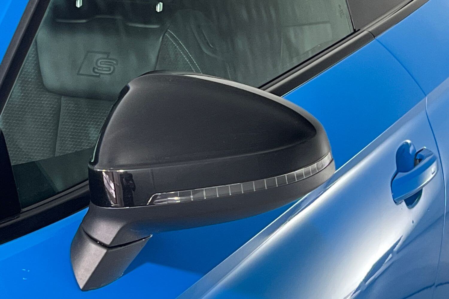 Audi A5 thumbnail image number 3