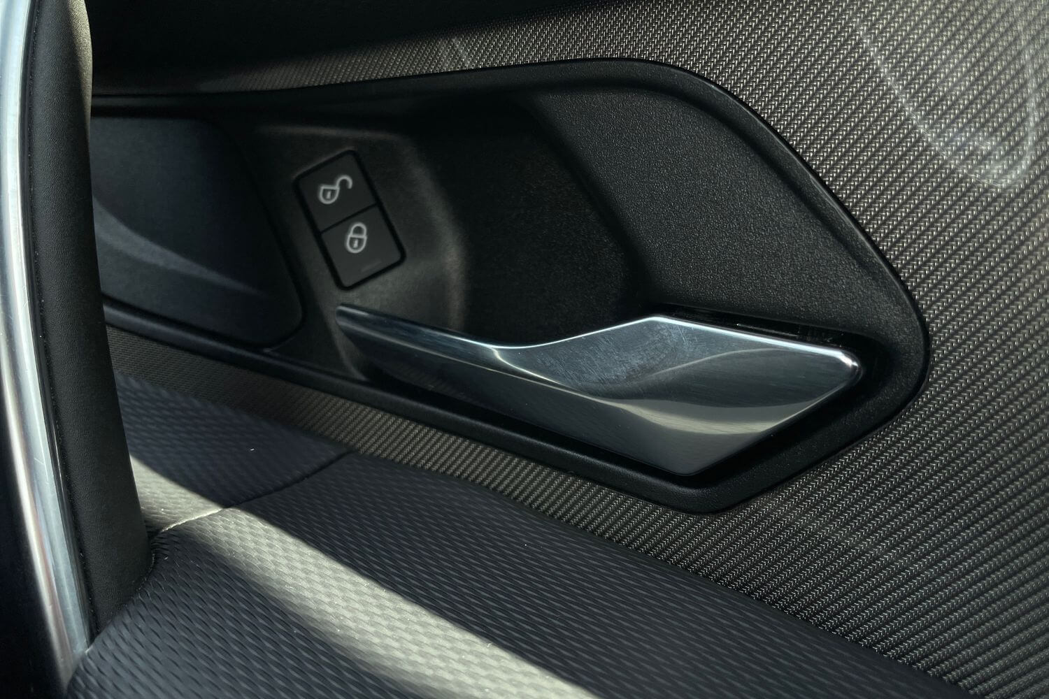 LAND ROVER DISCOVERY SPORT thumbnail image number 15