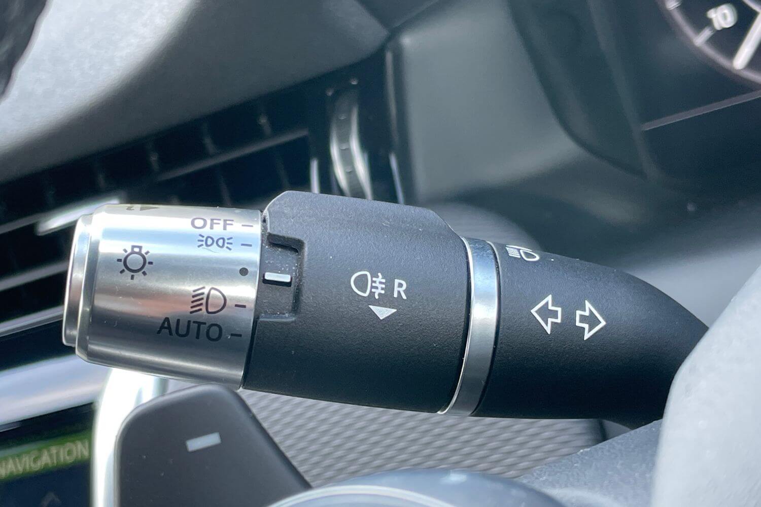 LAND ROVER DISCOVERY SPORT thumbnail image number 21