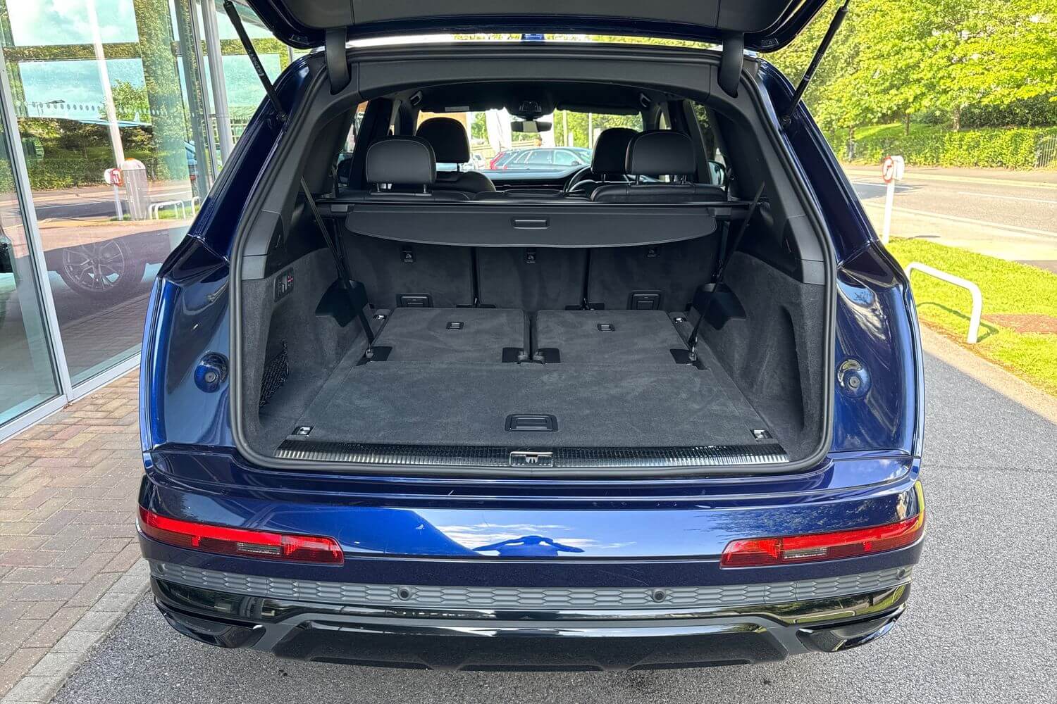 Audi Q7 thumbnail image number 15