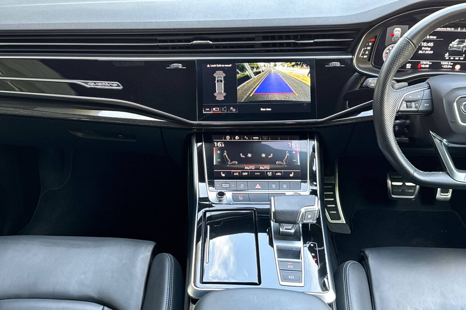 Audi Q7 thumbnail image number 29