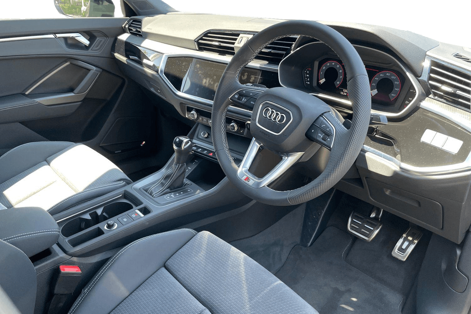 Audi Q5 thumbnail image number 13