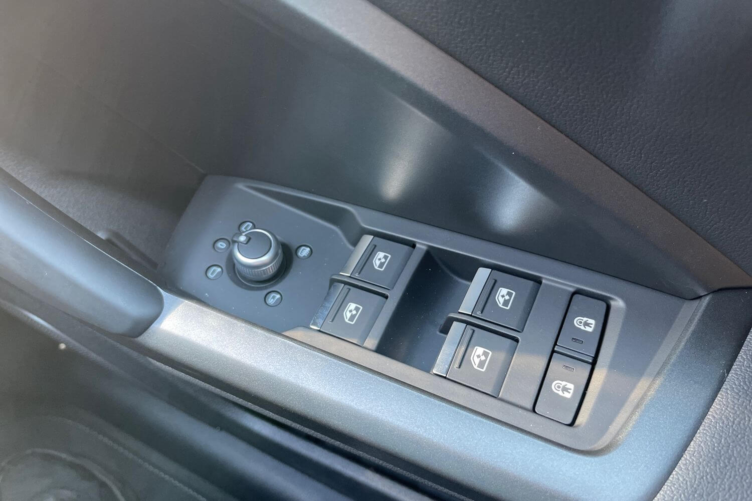 Audi Q5 thumbnail image number 24