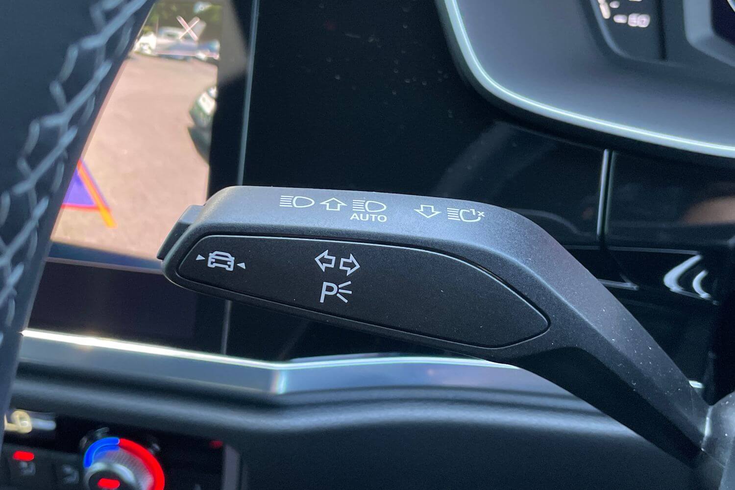 Audi Q5 thumbnail image number 30