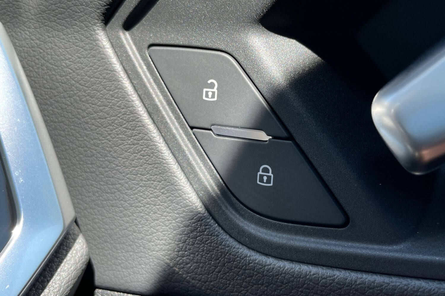 Audi Q5 thumbnail image number 32