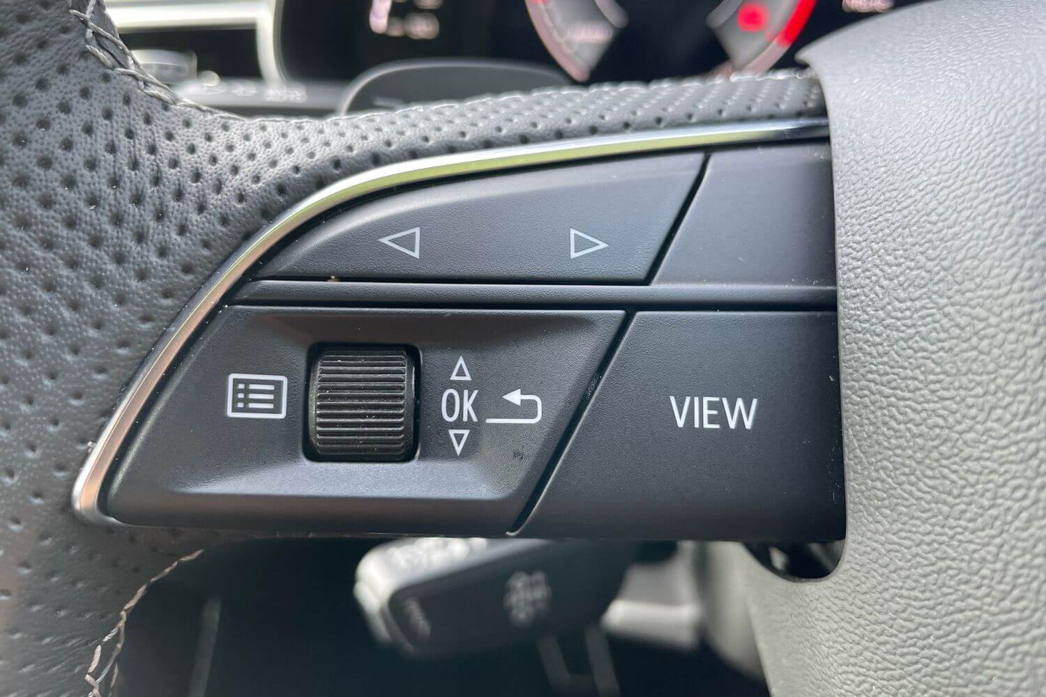 Audi Q7 thumbnail image number 17