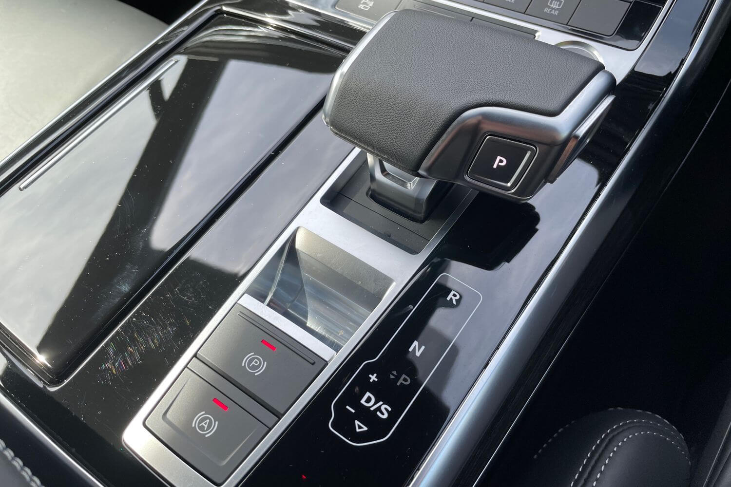 Audi Q7 thumbnail image number 22