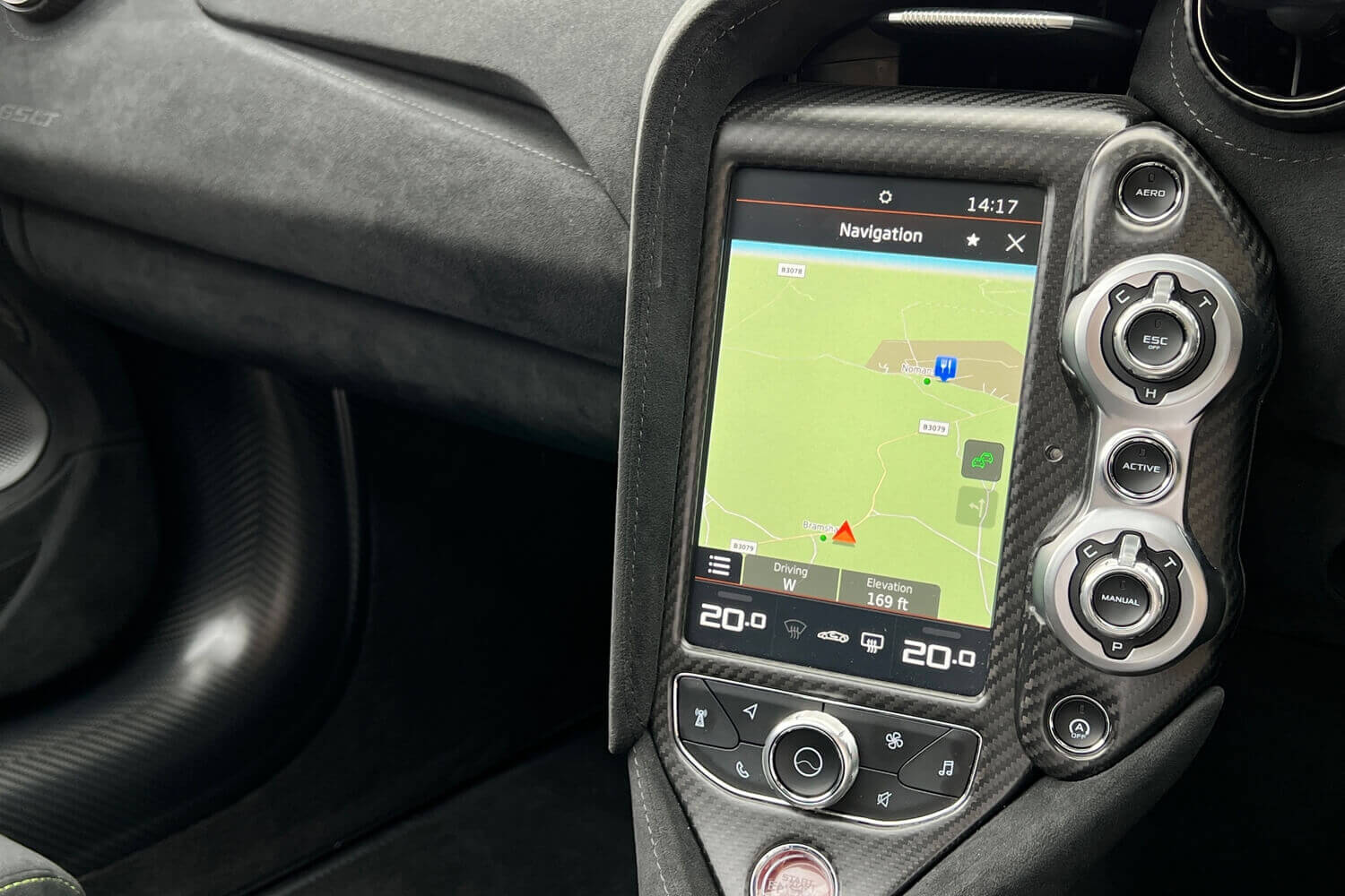 McLaren 765LT thumbnail image number 17