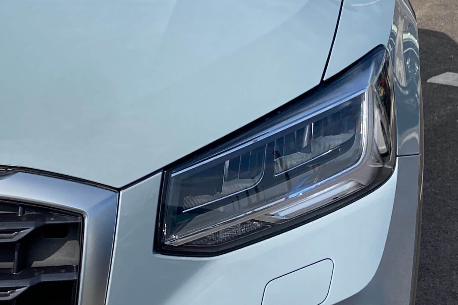 Audi Q2 thumbnail image number 2