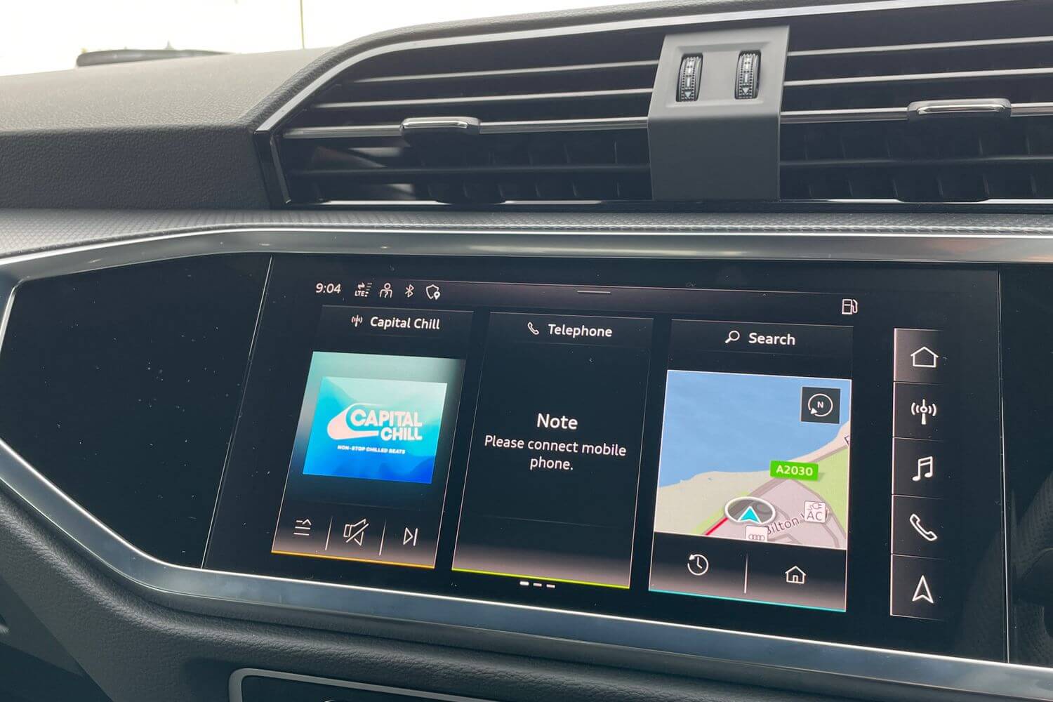 Audi Q3 thumbnail image number 32