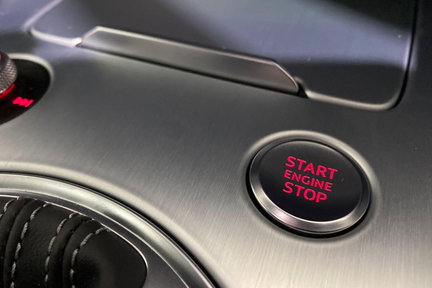 Audi TT thumbnail image number 21