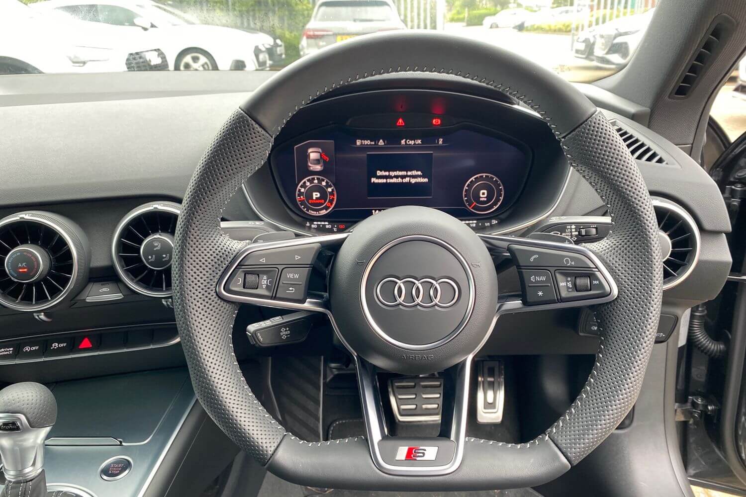 Audi TT thumbnail image number 29