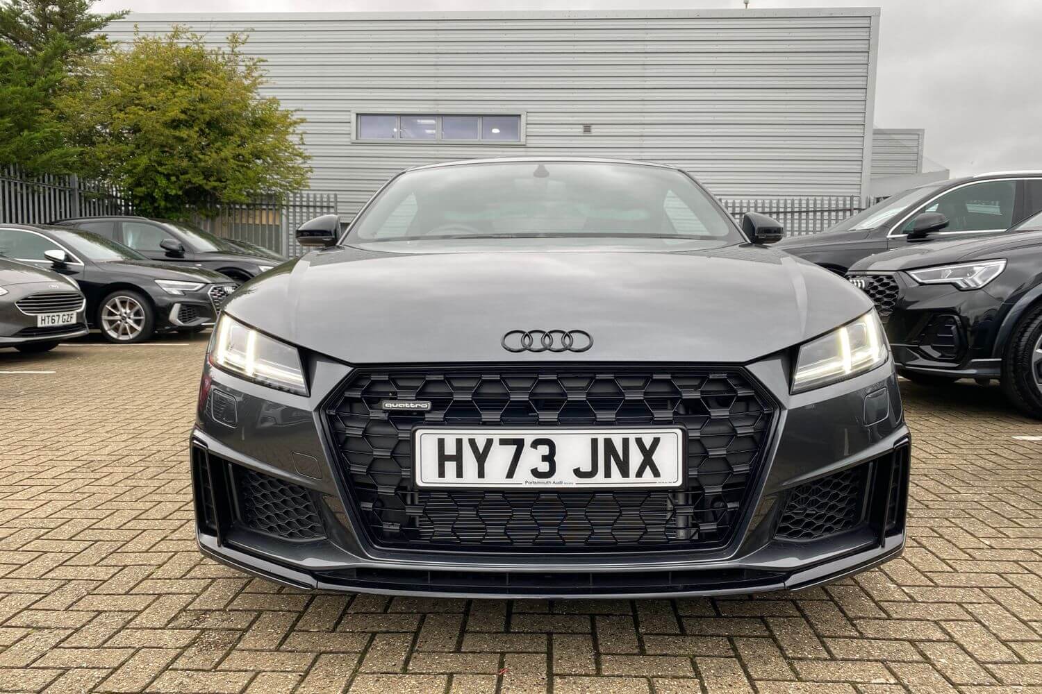 Audi TT thumbnail image number 36