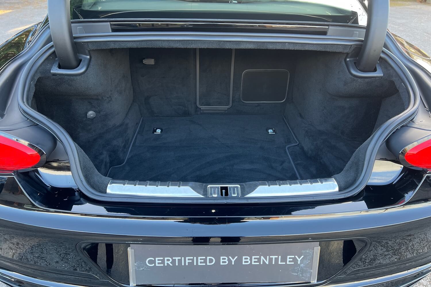 Bentley CONTINENTAL GT thumbnail image number 10