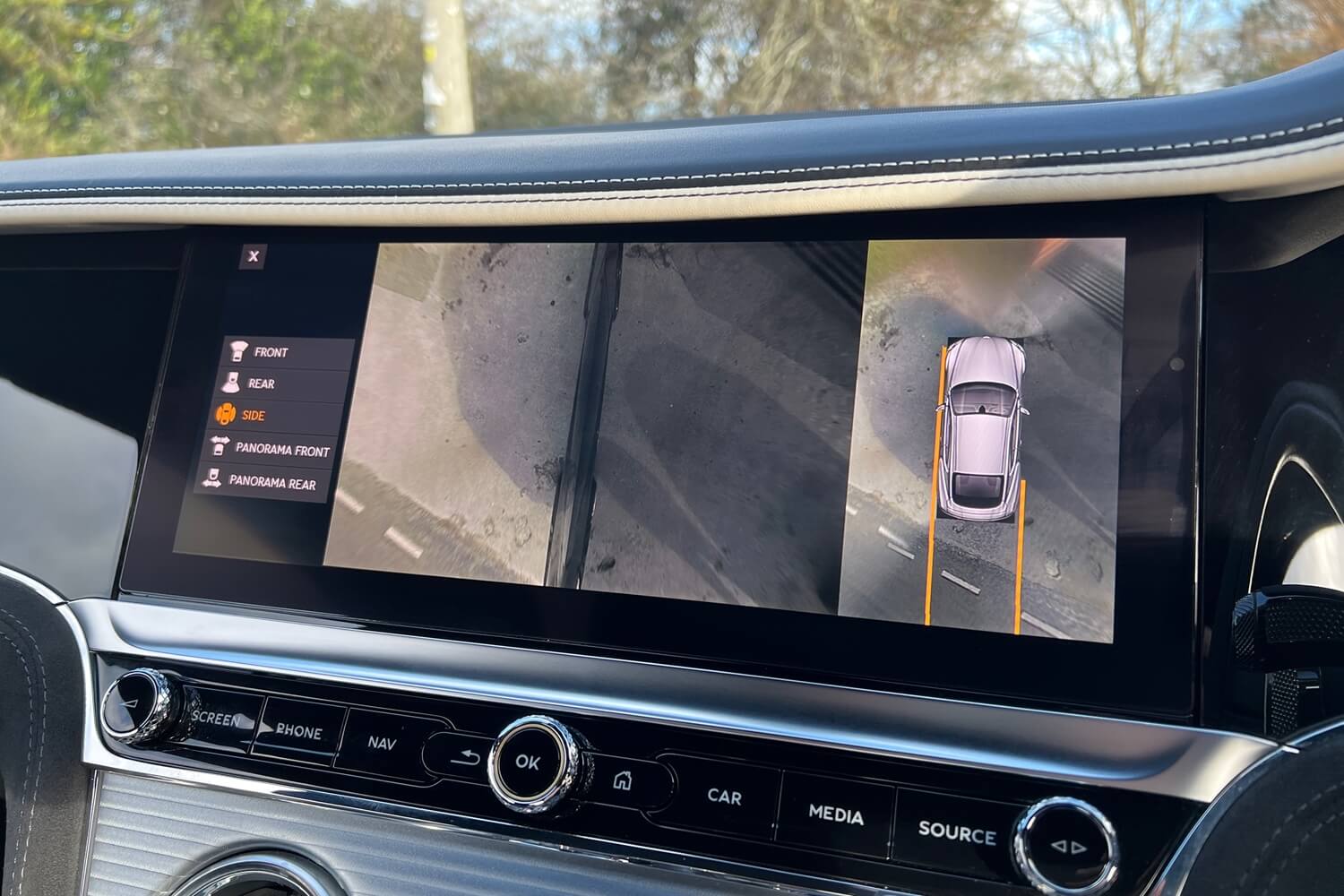 Bentley CONTINENTAL GT thumbnail image number 18