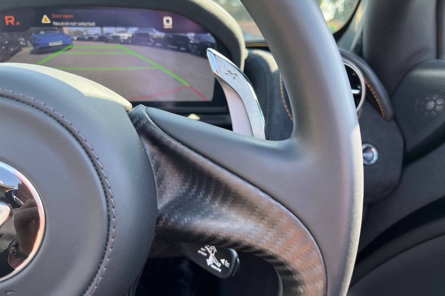 McLaren 720 thumbnail image number 24