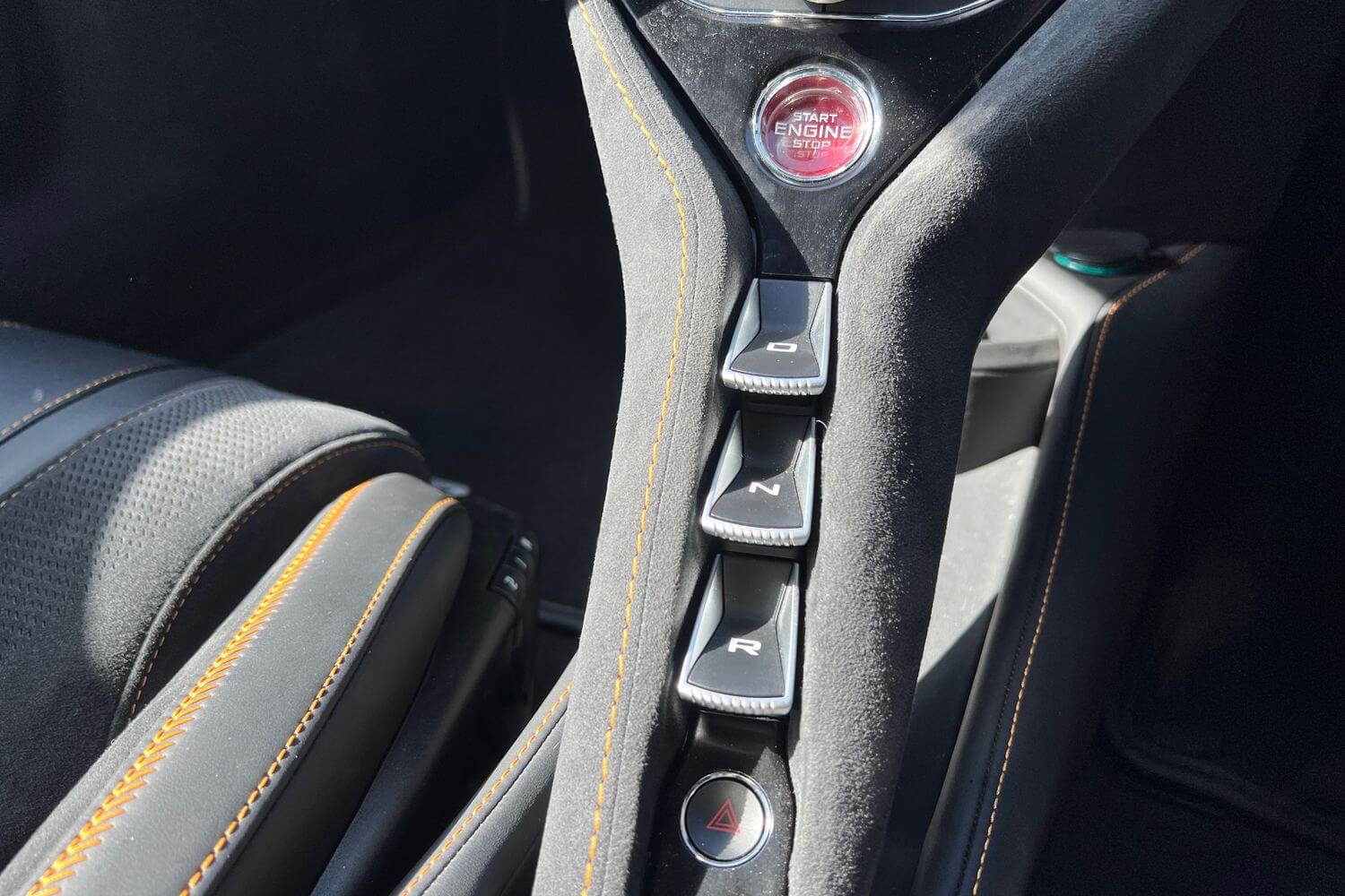 McLaren 720 thumbnail image number 26