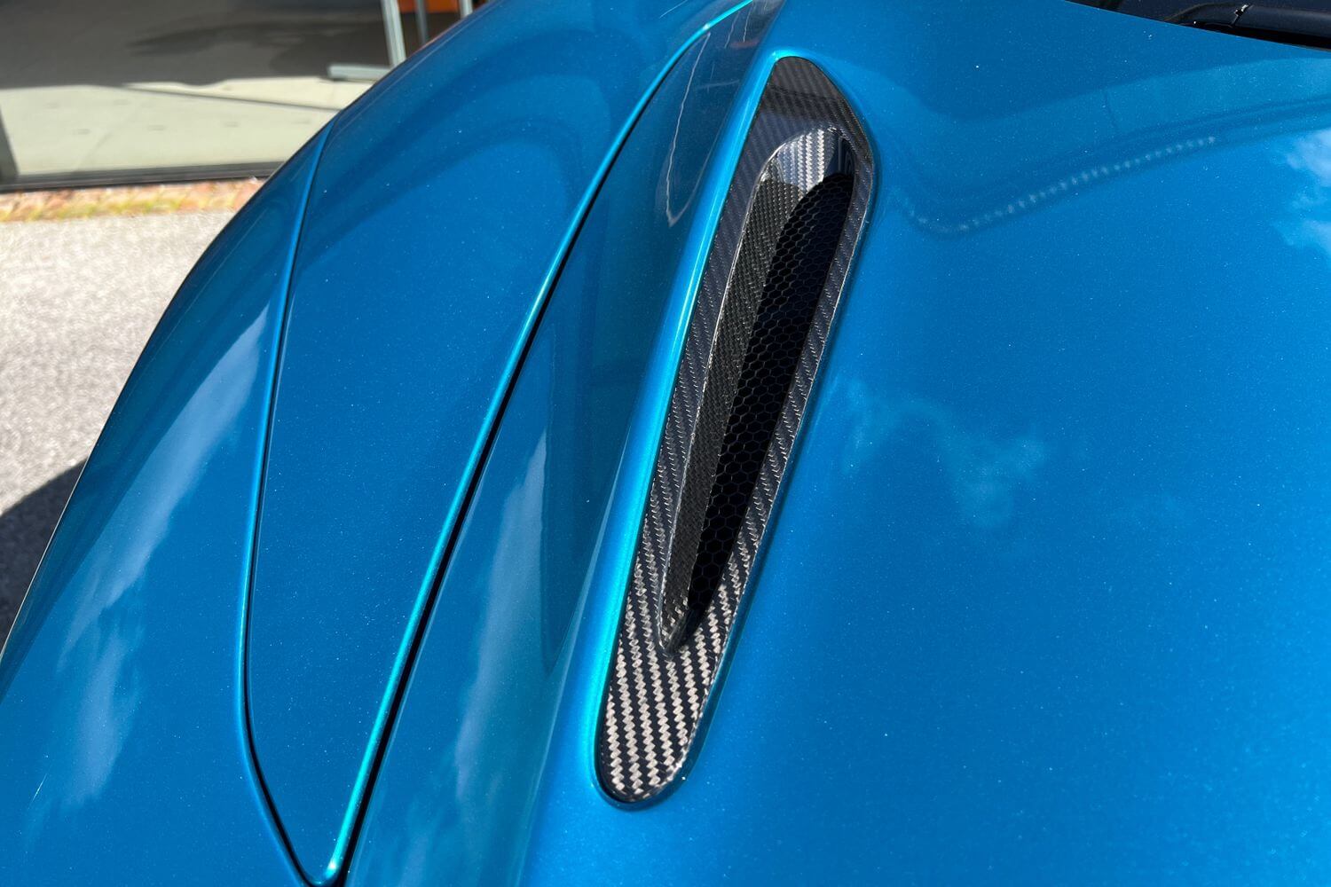 McLaren 720 thumbnail image number 31