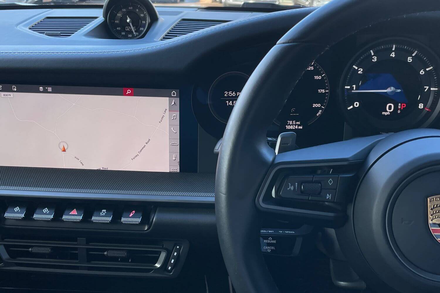 Porsche 911 thumbnail image number 23