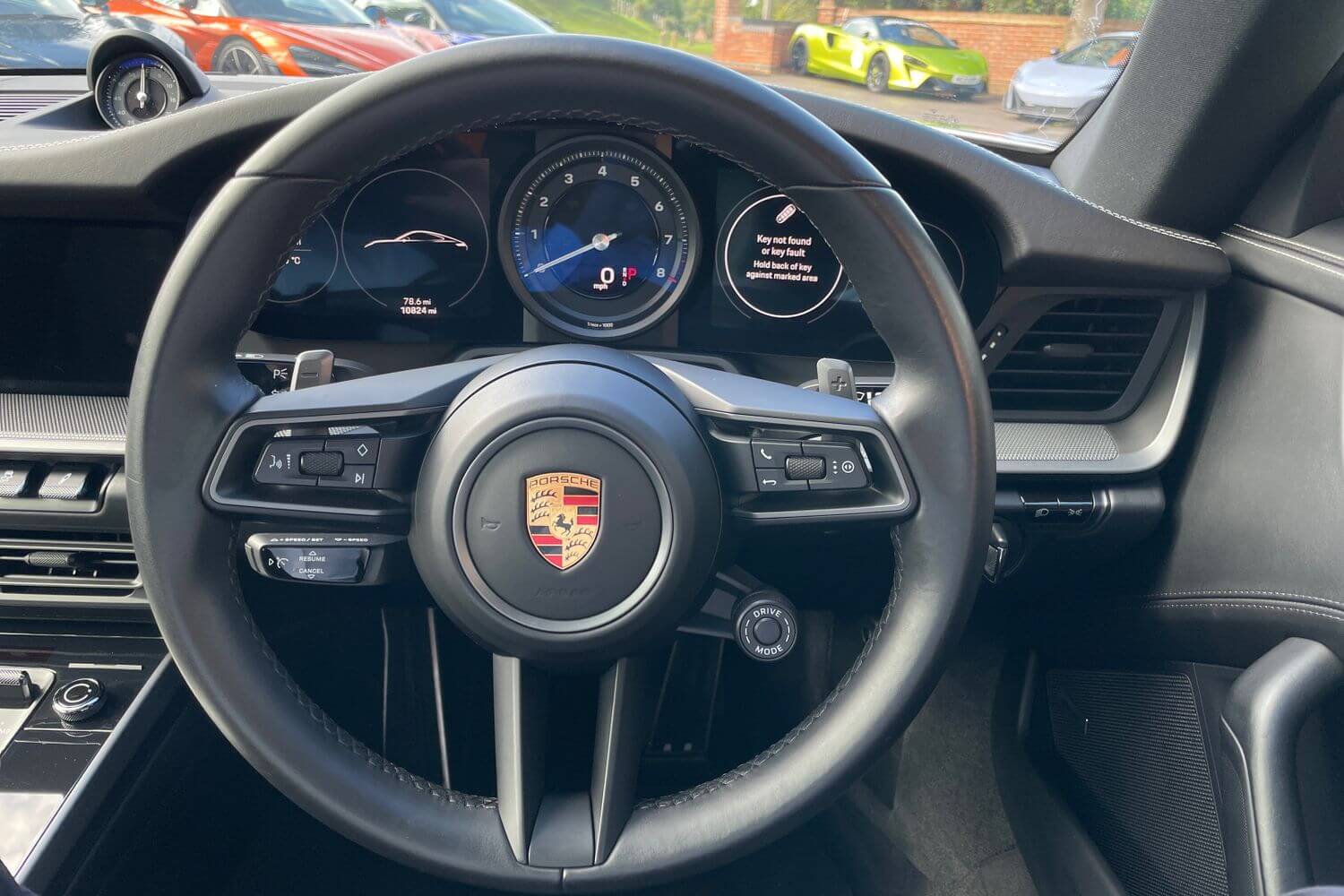 Porsche 911 thumbnail image number 34