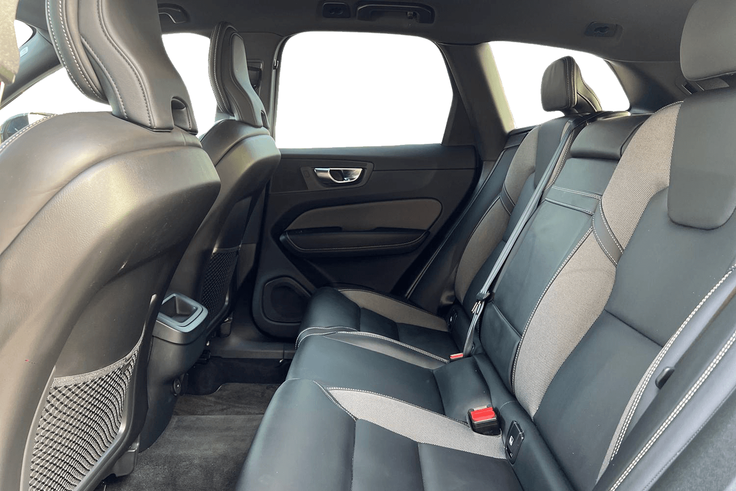 Volvo XC60 thumbnail image number 12