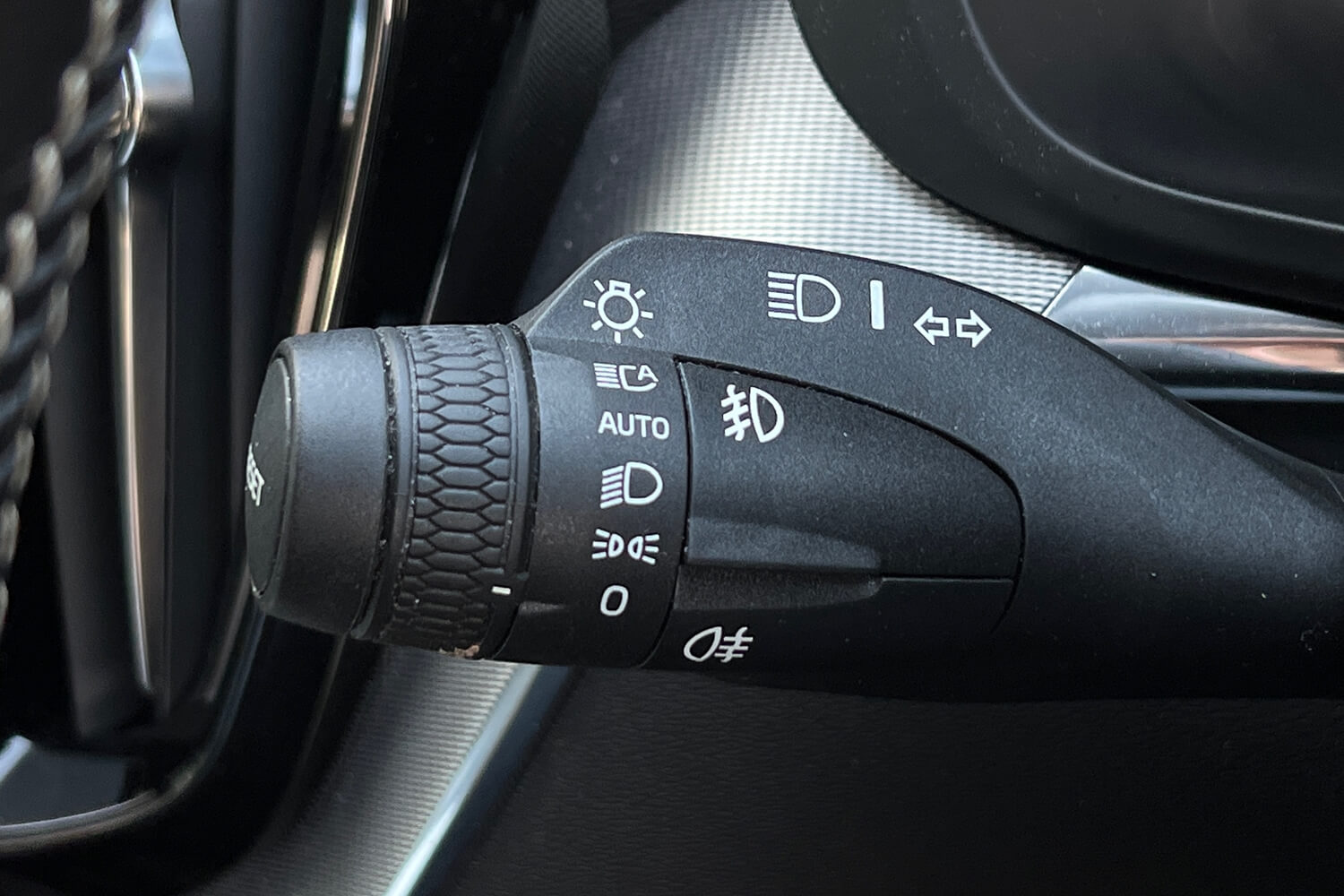 Volvo XC60 thumbnail image number 26