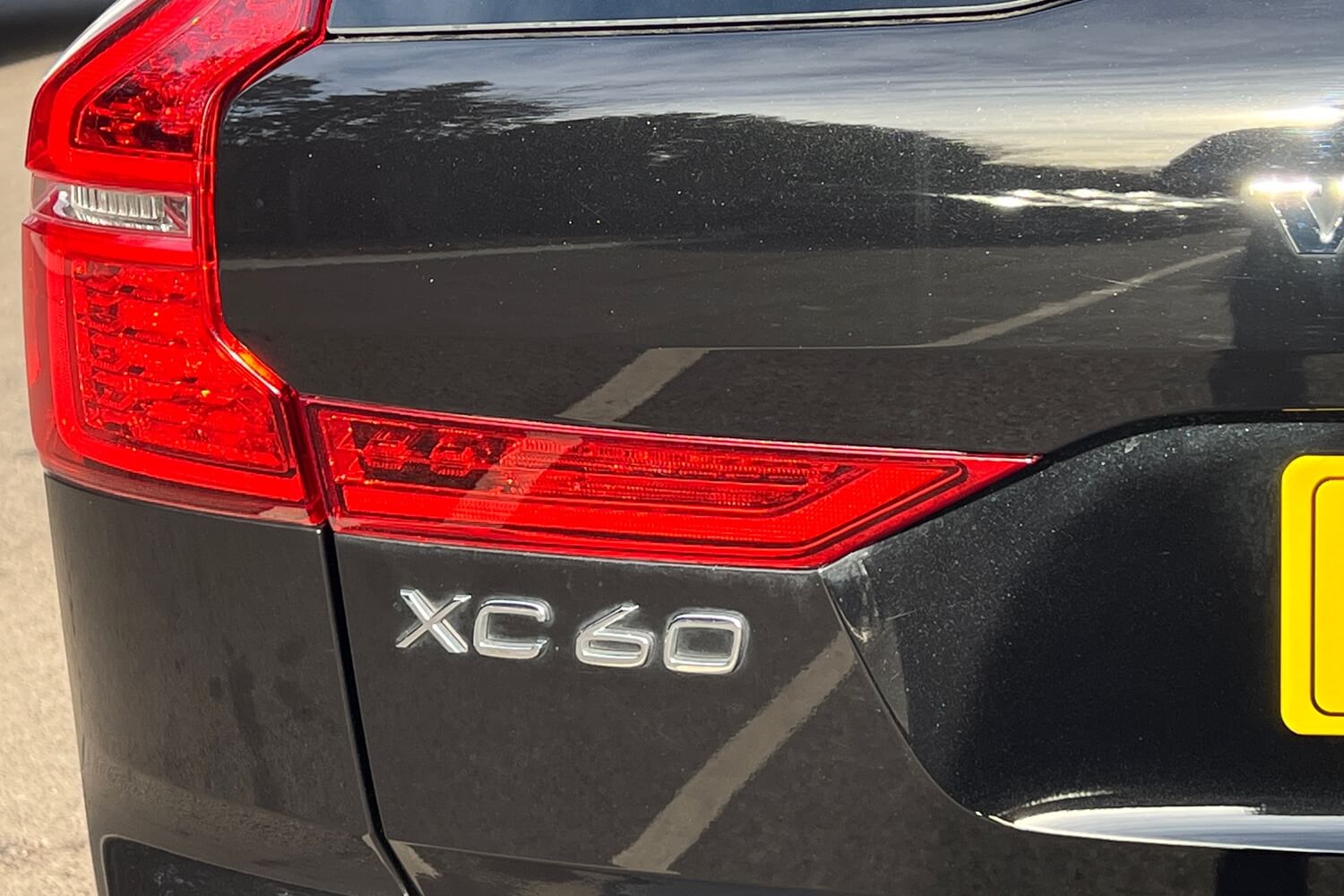 Volvo XC60 thumbnail image number 8