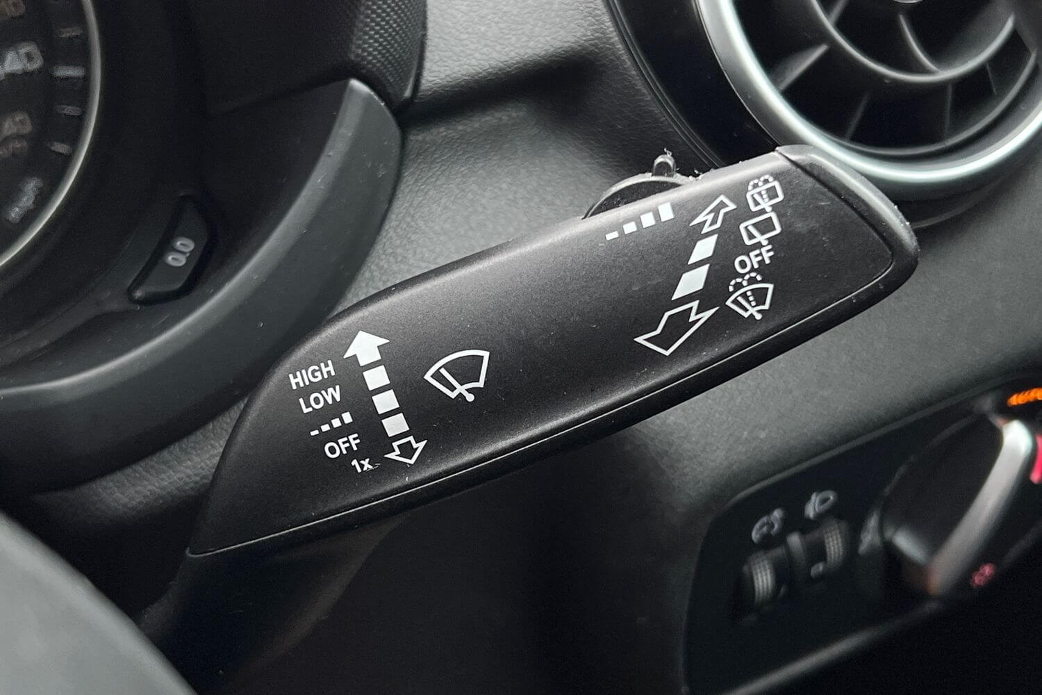 Audi A1 thumbnail image number 30