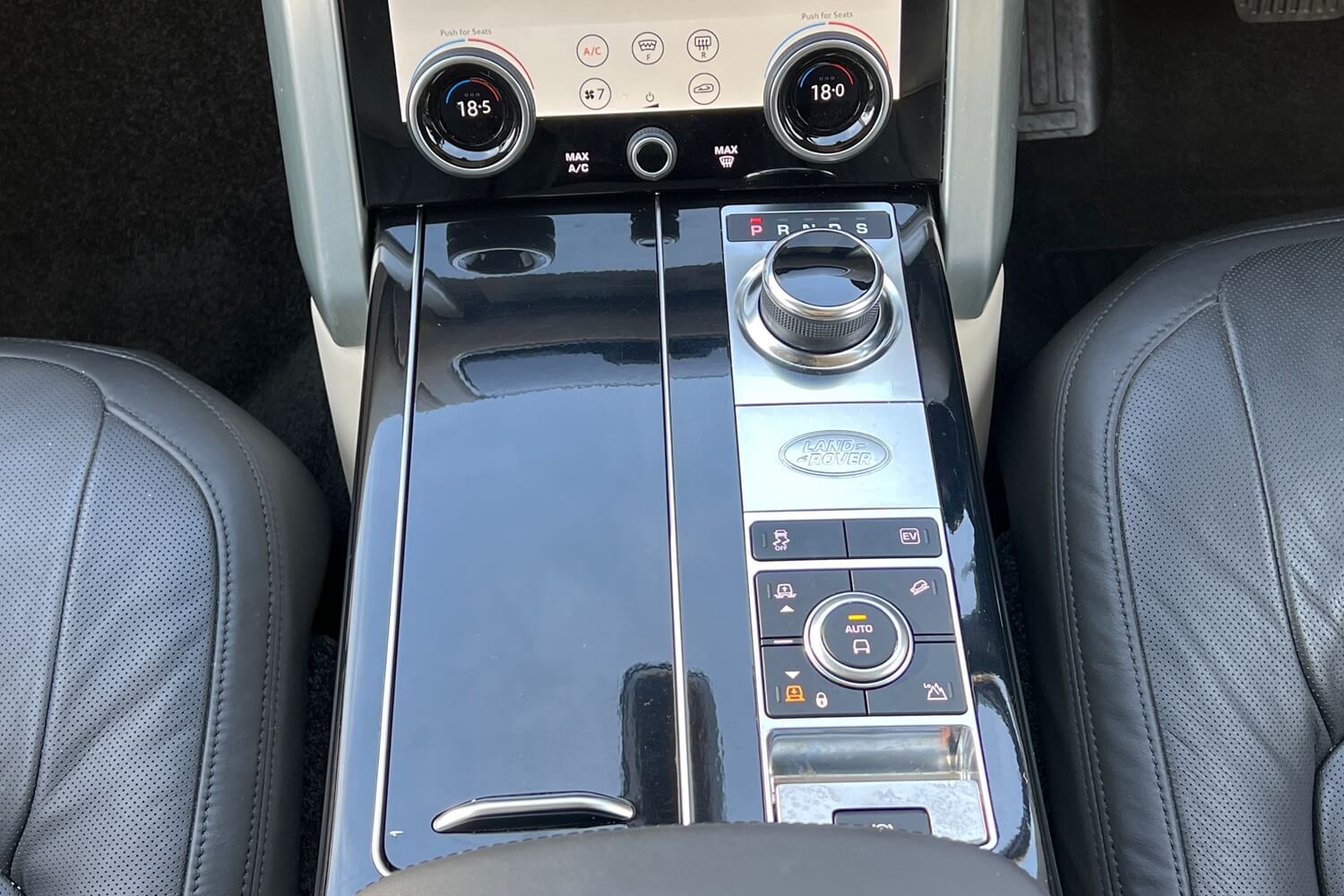 Land Rover RANGE ROVER thumbnail image number 22