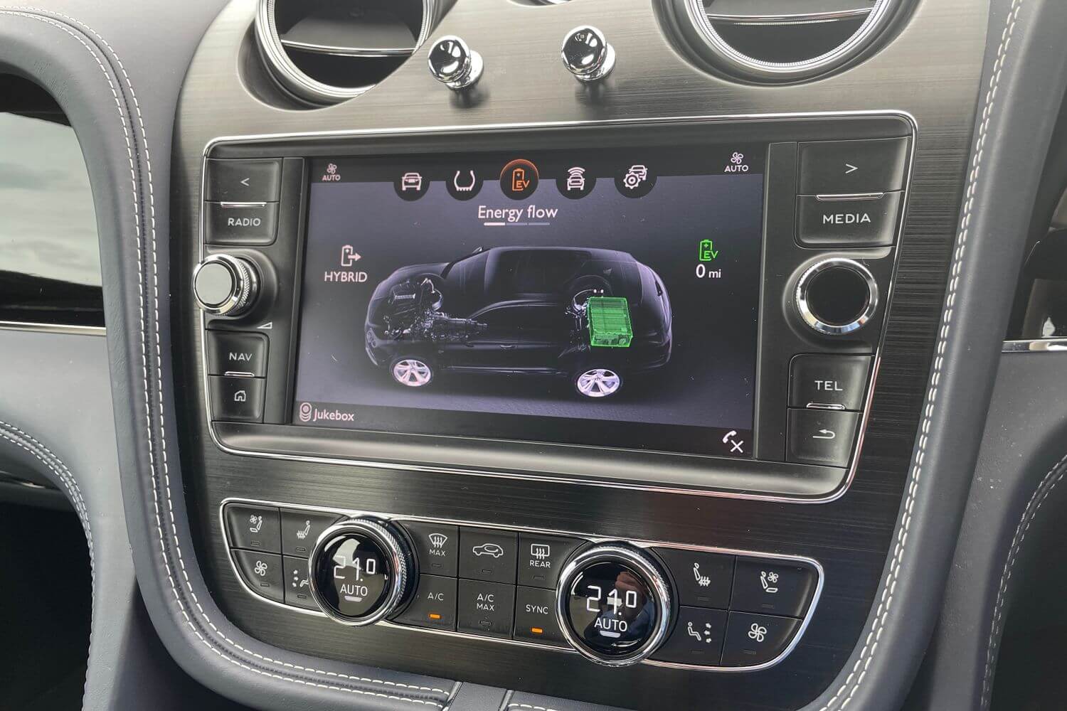 Bentley BENTAYGA thumbnail image number 16