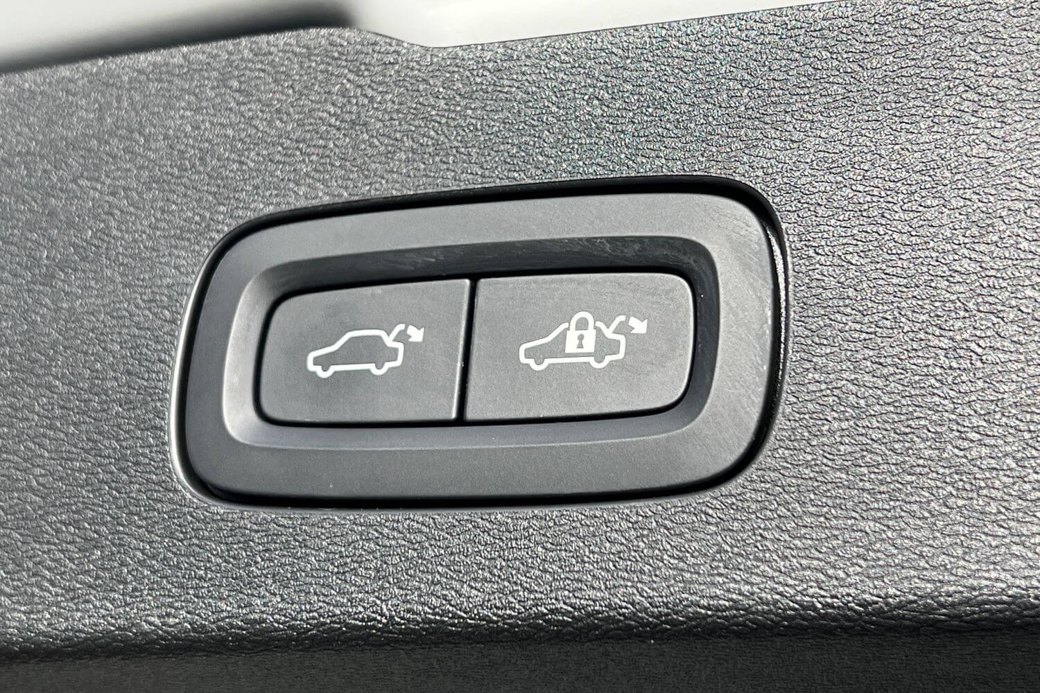 Volvo V60 thumbnail image number 10