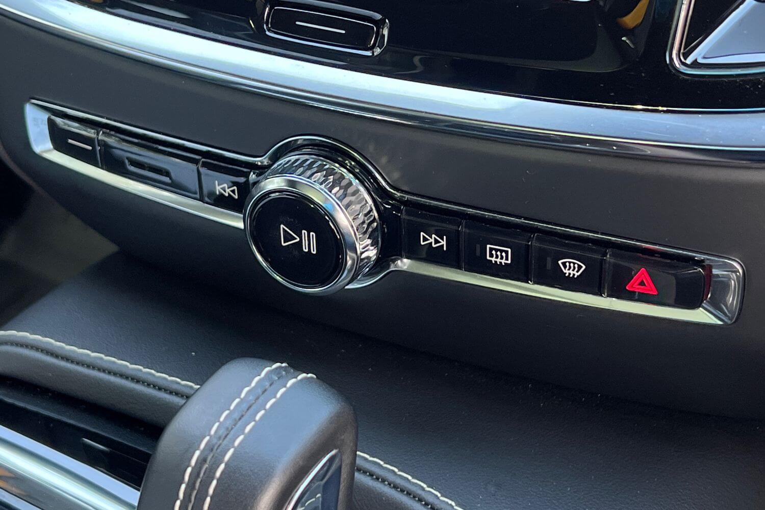 Volvo V60 thumbnail image number 28