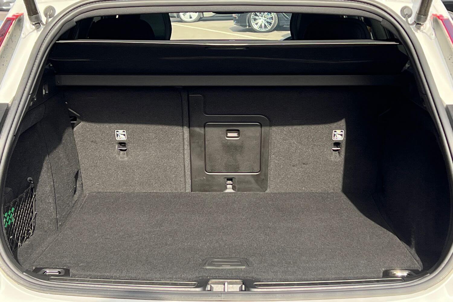 Volvo V60 thumbnail image number 9